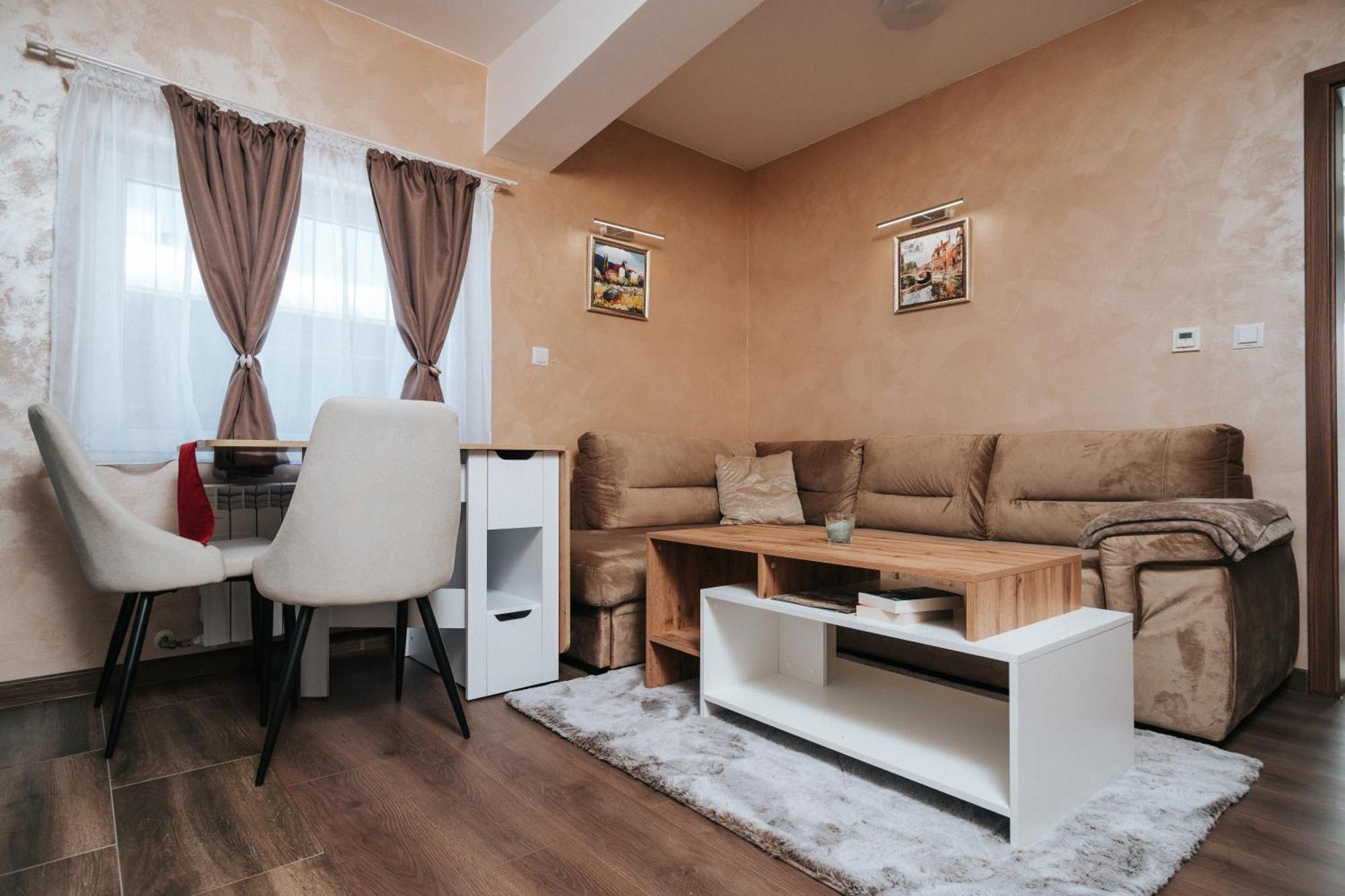 Апартамент Бела / Apartment Bela Raduil Exterior photo