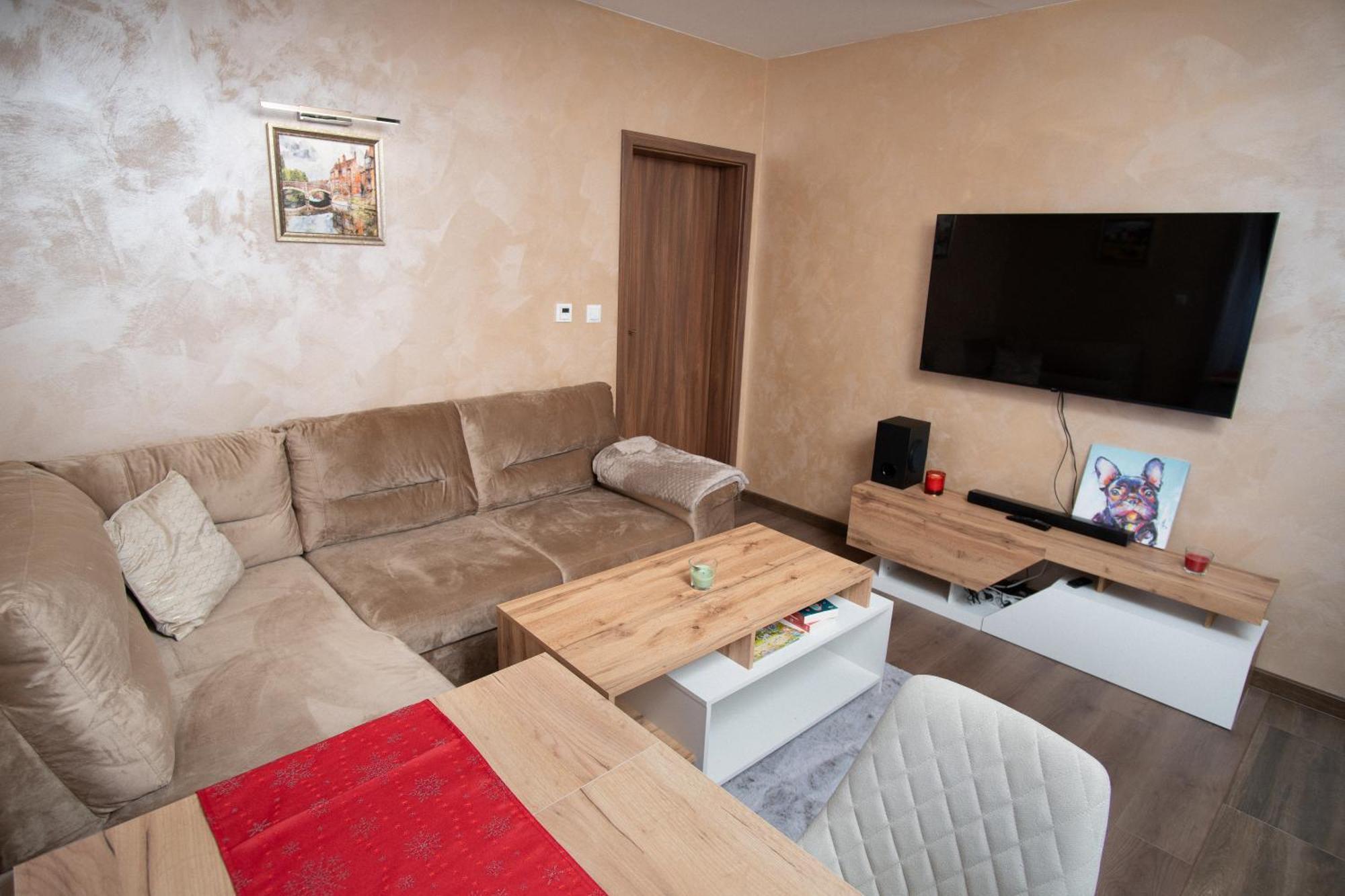 Апартамент Бела / Apartment Bela Raduil Exterior photo